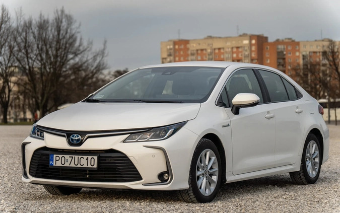 Toyota Corolla cena 84900 przebieg: 60976, rok produkcji 2021 z Warszawa małe 106